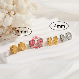 TB005 Bông hoa tai nữ titan khoen tròn chạm mắc mèo