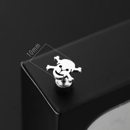 BT050 Bông tai nam inox hình đầu lâu