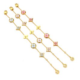 TA200 Lắc tay nữ titan hiệu LV