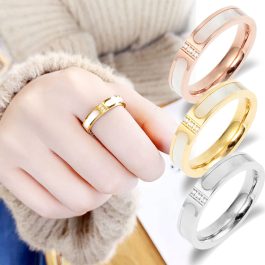 TC106 Nhẫn titan xà cừ đính kim