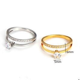 TC226 Nhẫn nữ titan 1 hàng đá nhỏ và kết hợp 1 hột cao