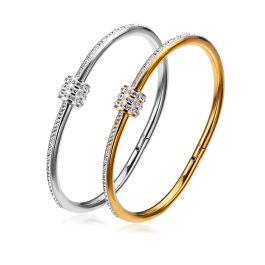 TV152 Vòng tay titan thời trang đính 3 hàng đá