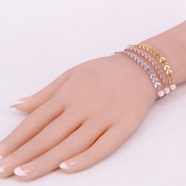 TA226 Lắc tay titan chiếc lá cách điệu ngọc trai