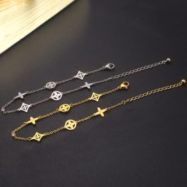 TA649 Lắc chân titan thời trang LV cách điệu