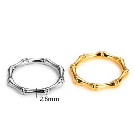 TC210 Nhẫn nữ titan mắc trúc