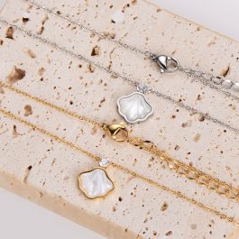 TN650 Dây chuyền nữ titan mặt hình vỏ con sò