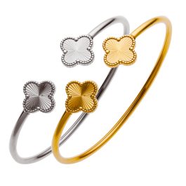 TV146 Vòng tay titan inox van cleef chạm móc máy hở