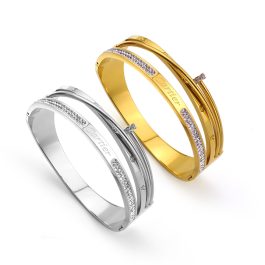 TV235 Vòng tay nữ titan cartier