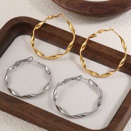 TB232 Bông tai nữ titan khoen tròn xoắn