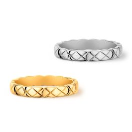 TC211 Nhẫn nữ titan họa tiết hình quả trám