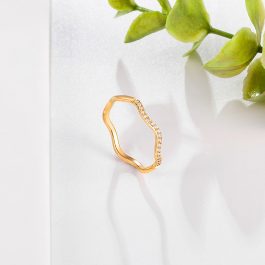 TC281 Nhẫn nữ titan kiểu gợn sóng đính hột tinh xảo