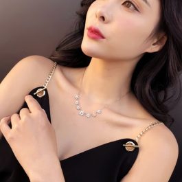 TN043 Dây chuyền titan hoa cúc cách điệu