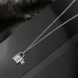 TN339 Dây chuyền titan ổ khóa thời trang LV