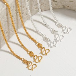 TN790 Dây chuyền trơn titan kiểu xoắn không mặt khóa chữ M