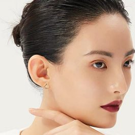 TB134 Bông tai titan hình tam giác kẹp hột