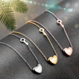 TN030 Dây chuyền titan trái tim cách điệu chìa khóa