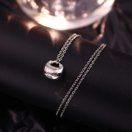 TN740 Dây chuyền nữ titan khóa trường thọ chữ phúc