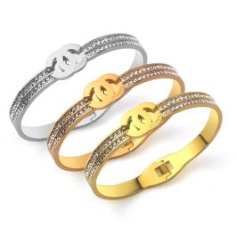 TV153 Vòng tay titan inox thời trang Chanel