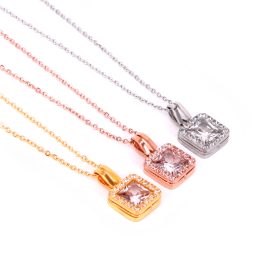 TN327 Dây chuyền titan mặt vuông đính kim cương