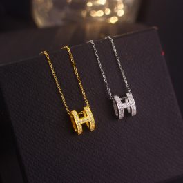 TN632 Dây chuyền nữ titan mặt hình chữ H thời trang Hermes