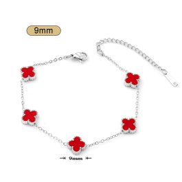 TA143 Lắc tay nữ titan 5 bông van cleef mi ni 9mm nền màu đỏ
