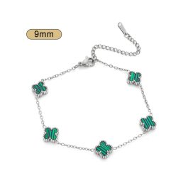 TA261 Lắc tay nữ titan 5 bông hoa 4 cánh van cleef nền xanh size nhỏ 9mm