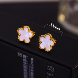 TB296 Bông tai nữ titan hoa 5 cánh van cleef nền trắng