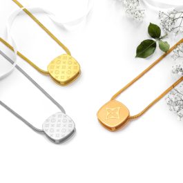 TN174 Dây chuyền titan mặt vuông họa tiết LV