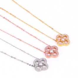 TN177 Dây chuyền titan hoa 4 cánh van cleef đính kim
