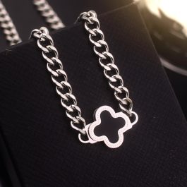 TN247 Dây chuyền titan mặt hoa 4 cánh Van cleef