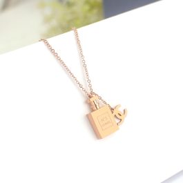 TN446 Dây chuyền titan chai nước hoa chanel