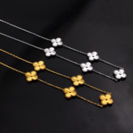 TN652 Dây chuyền titan 5 bông van cleef LV chạm móc máy