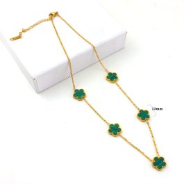 TN838 Dây chuyền titan hoa 5 cánh van cleef nền xanh lá