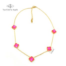 TN848 Dây chuyền nữ titan 5 bông van cleef 13mm hồng dạ quang