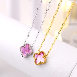 TN874 Dây chuyền nữ titan hoa 4 cánh van cleef nền vân đá 13mm