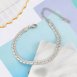 TA058 Lắc tay nữ titan số 8 cán dẹp