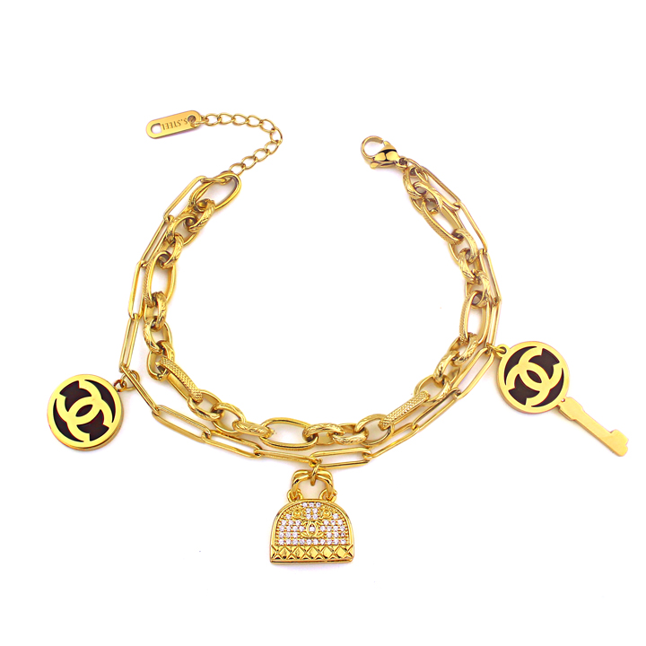 TA137 Lắc tay nữ titan thời trang Chanel