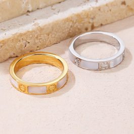 TC021 Nhẫn nữ titan cartier đính Xà cừ (Size 6-7-8)