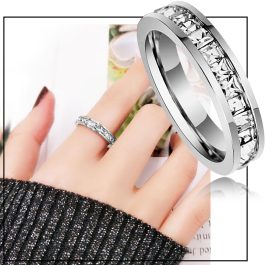 TC066 Nhẫn titan đính đá vuông quanh chiếc mạ màu trắng (Size 6)