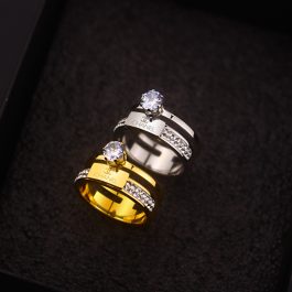 TC244 Nhẫn nữ titan thời trang chanel