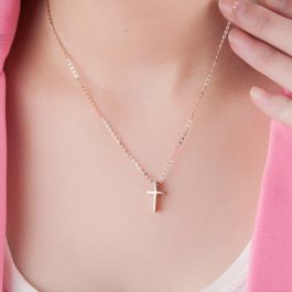 TN075 Dây chuyền titan thánh giá 3ly xỏ ngang