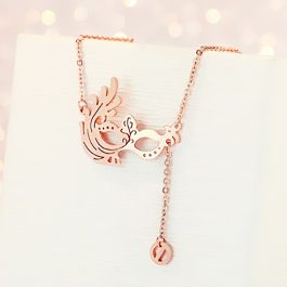 TN115 Dây chuyền titan mặt nạ màu vàng hồng
