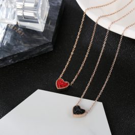TN212 Dây chuyền titan màu hồng mặt hình trái tim đính đá đỏ đen