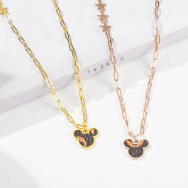 TN320 Dây chuyền titan con gấu thời trang