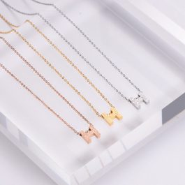 TN358 Dây chuyền titan chữ H hermes phun cát