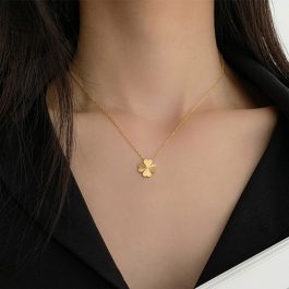 TN500 Dây chuyền titan cỏ 4 lá chạm chiếu