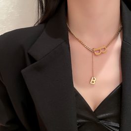 TN530 Dây chuyền titan thời trang chữ B