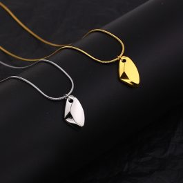 TN663 Dây chuyền titan mặt hình kim cương