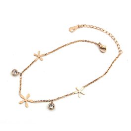 TA579 Lắc chân titan bông hoa cách điệu màu vàng hồng
