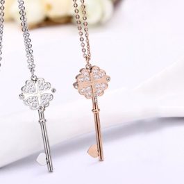 TN016 Dây chuyền titan hình chìa khóa